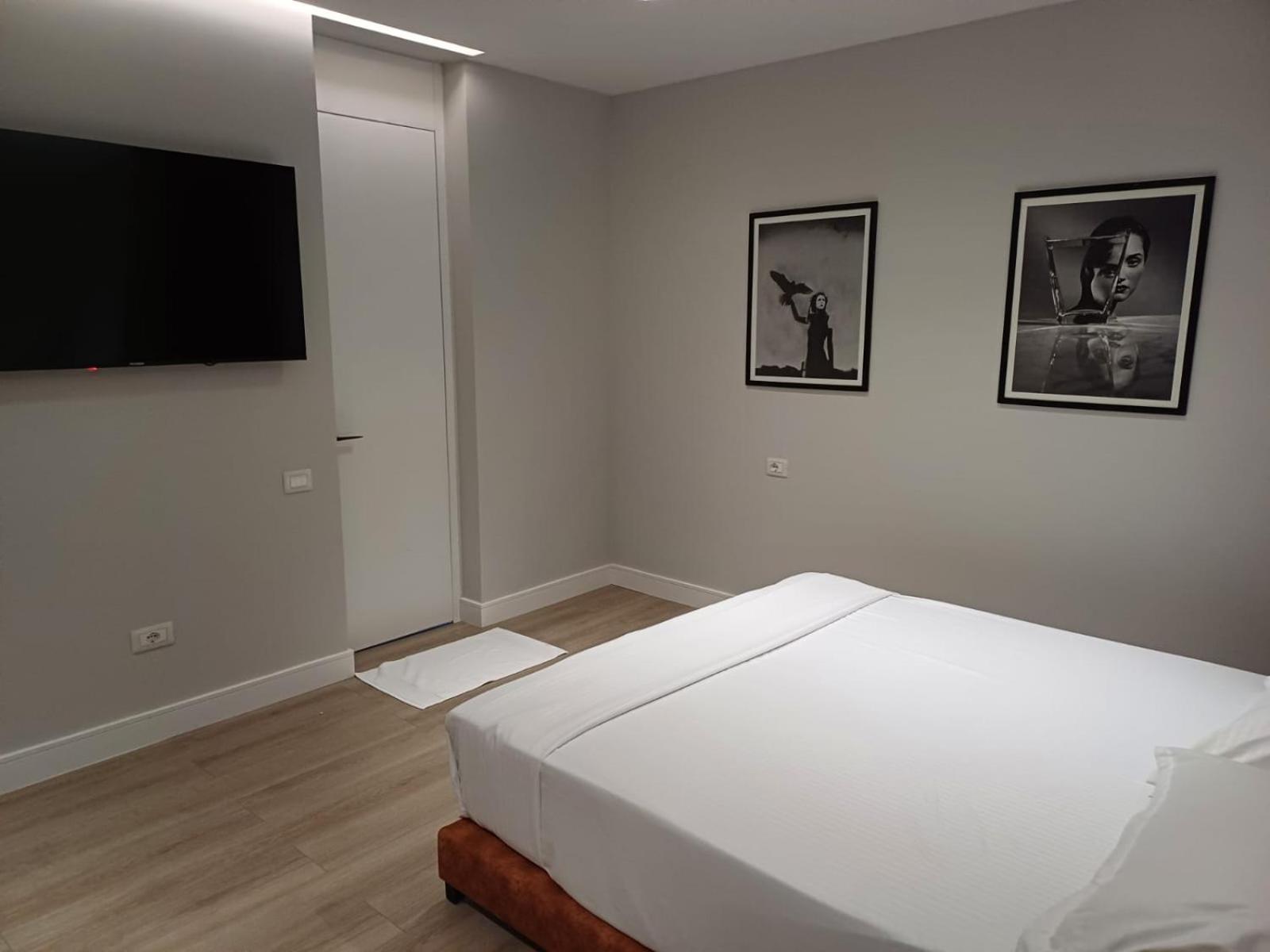 Oxygen Boutique Tirana